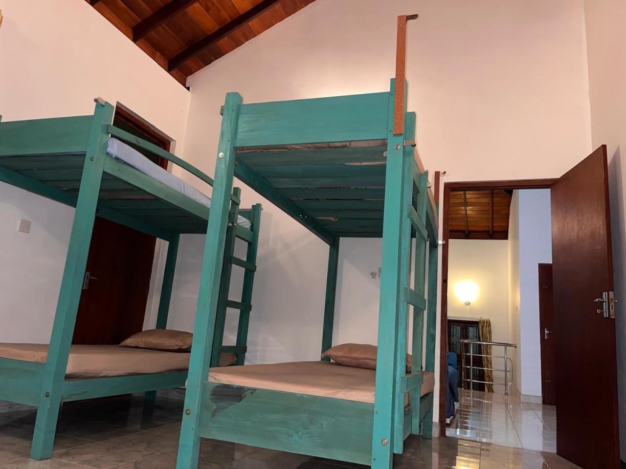 Ceylon Glory Hostel Negombo Eksteriør bilde