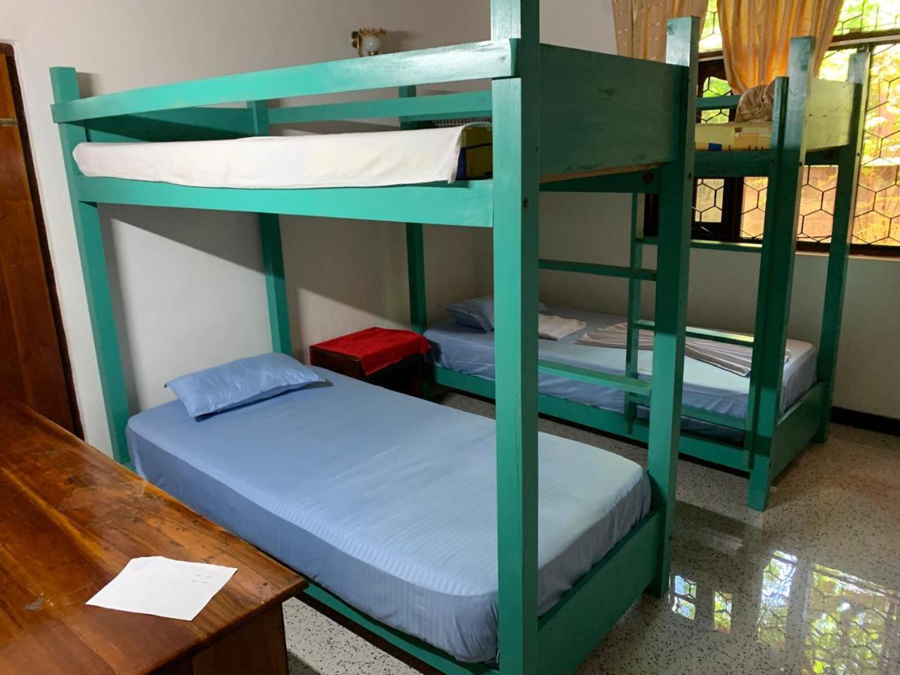 Ceylon Glory Hostel Negombo Eksteriør bilde